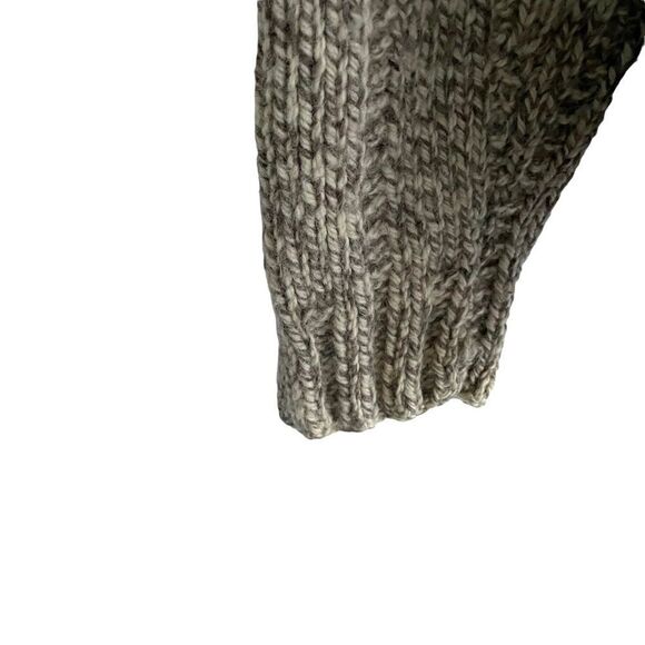 HANDKNIT Wool Chunky Knit Cable Knit Fisherman’s Sweater Tan M - Picture 6 of 8